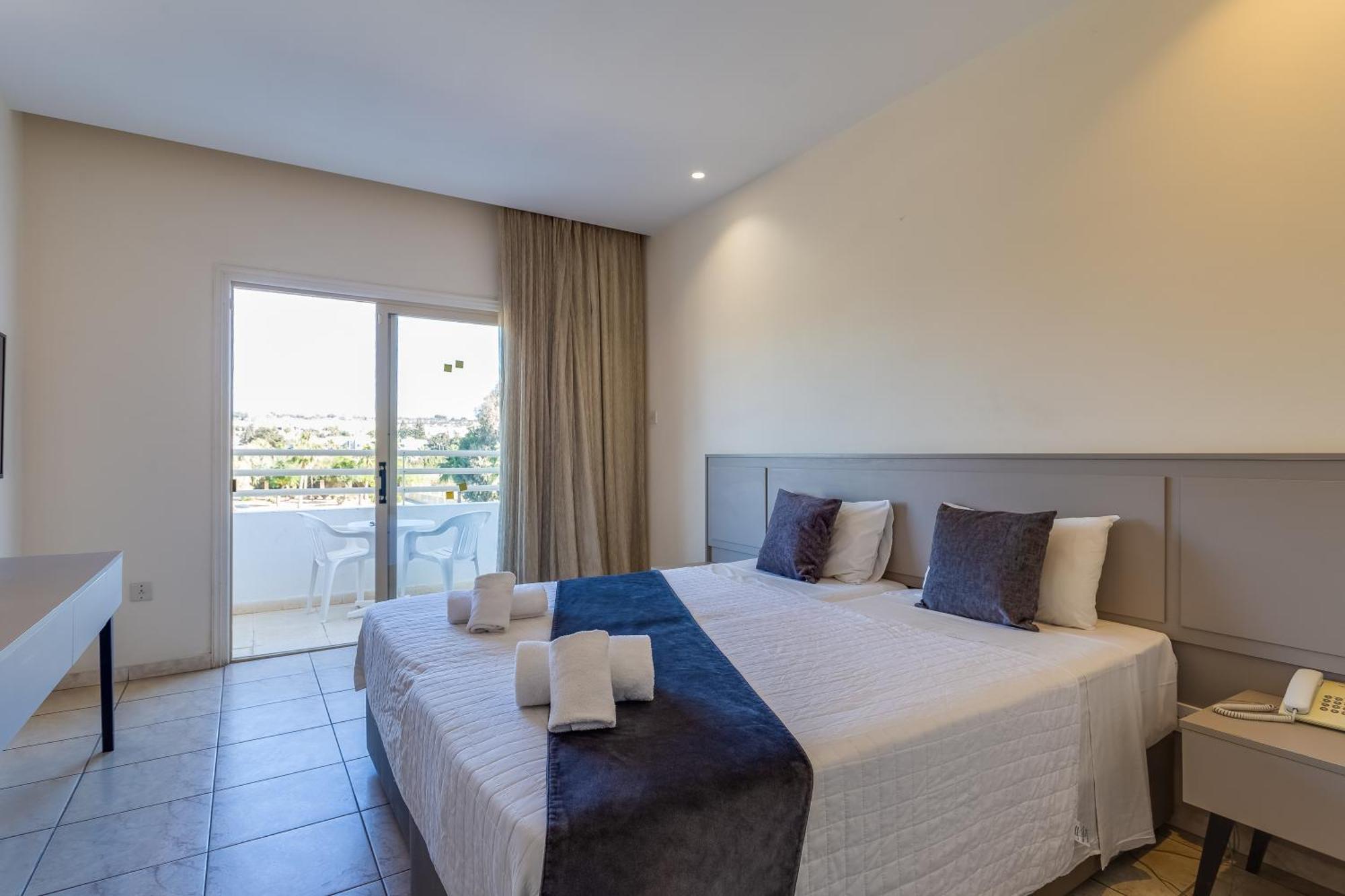 Piere - Anne Beach Hotel Agia Napa Exterior foto